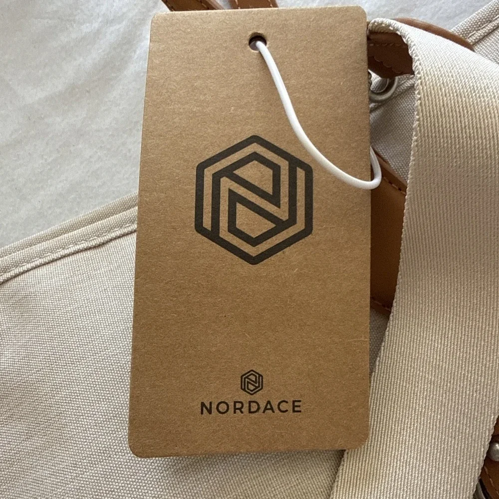 Nordace Siena Smart Tote Bag White Beige Travel Laptop 15 in USB Port NEW